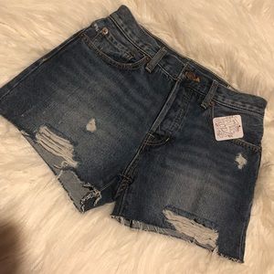 Denim distressed high waisted shorts// Free People